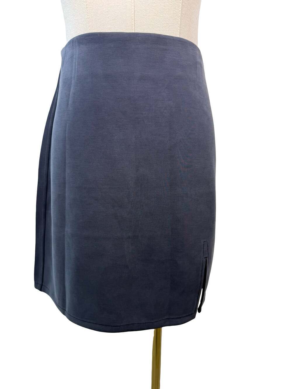 Lululemon Softstreme High-Rise Mini Skirt Size XS